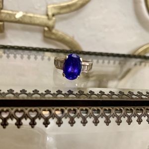 Every woman deserves to own a Tanzanite  !!!